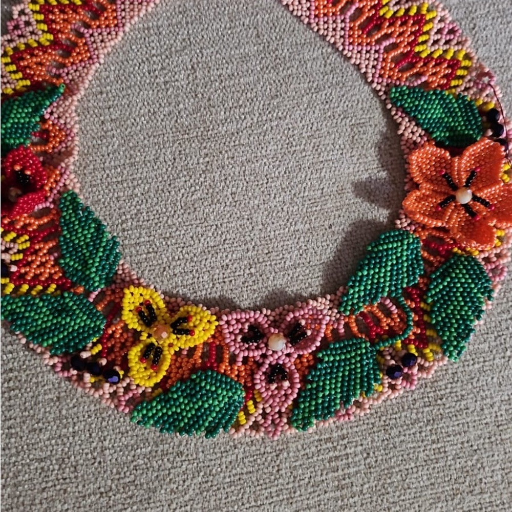Floral Beaded Necklace - Multicolor